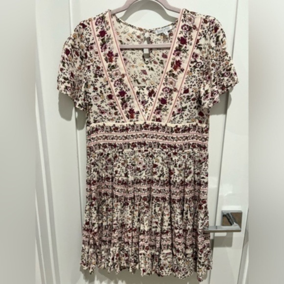 Patrons of Peace Floral Flowy Smocked top dress, keyhole back, Size M medium - Picture 1 of 8